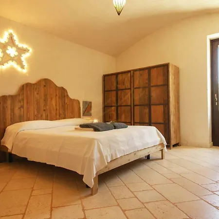 Holiday home Trulli&dimore - Trullo Delle Agavi *